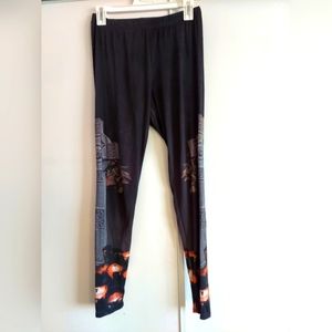 TEENAGE RUNAWAY Black Cemetery Cross Leggings Size L